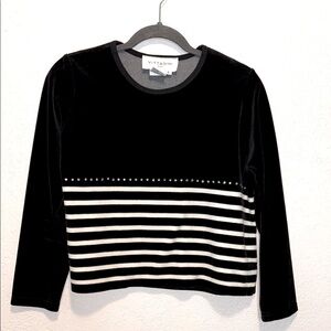 Vittadini Sport crop velour rhinestone top Small